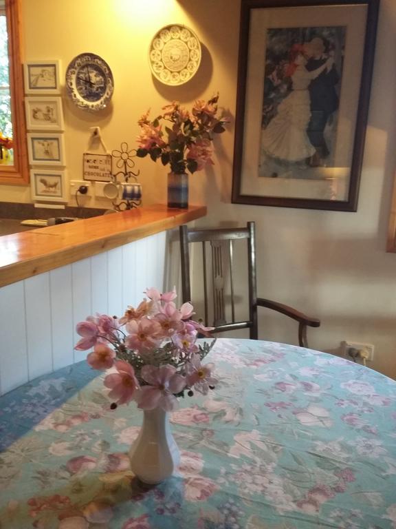 Bumblebee Cottage Greytown Exterior foto